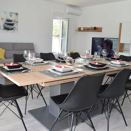 Savrsen Odmor U Ivona Villa *